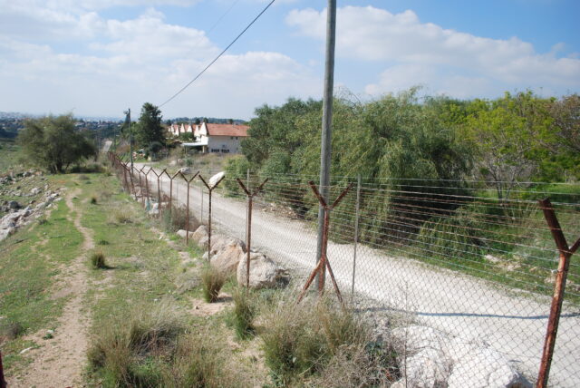 När grannarna stjäl din mark